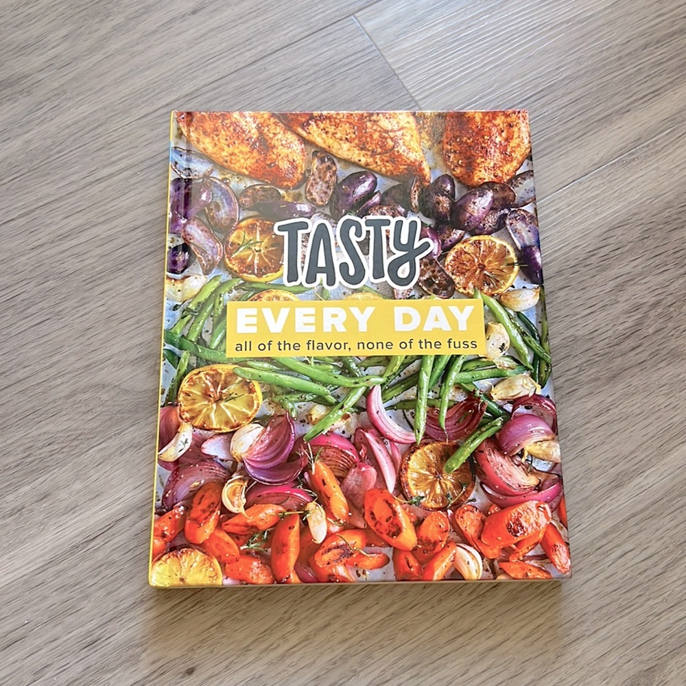 Buzzfeed Tasty Everyday cookbook. Like New.